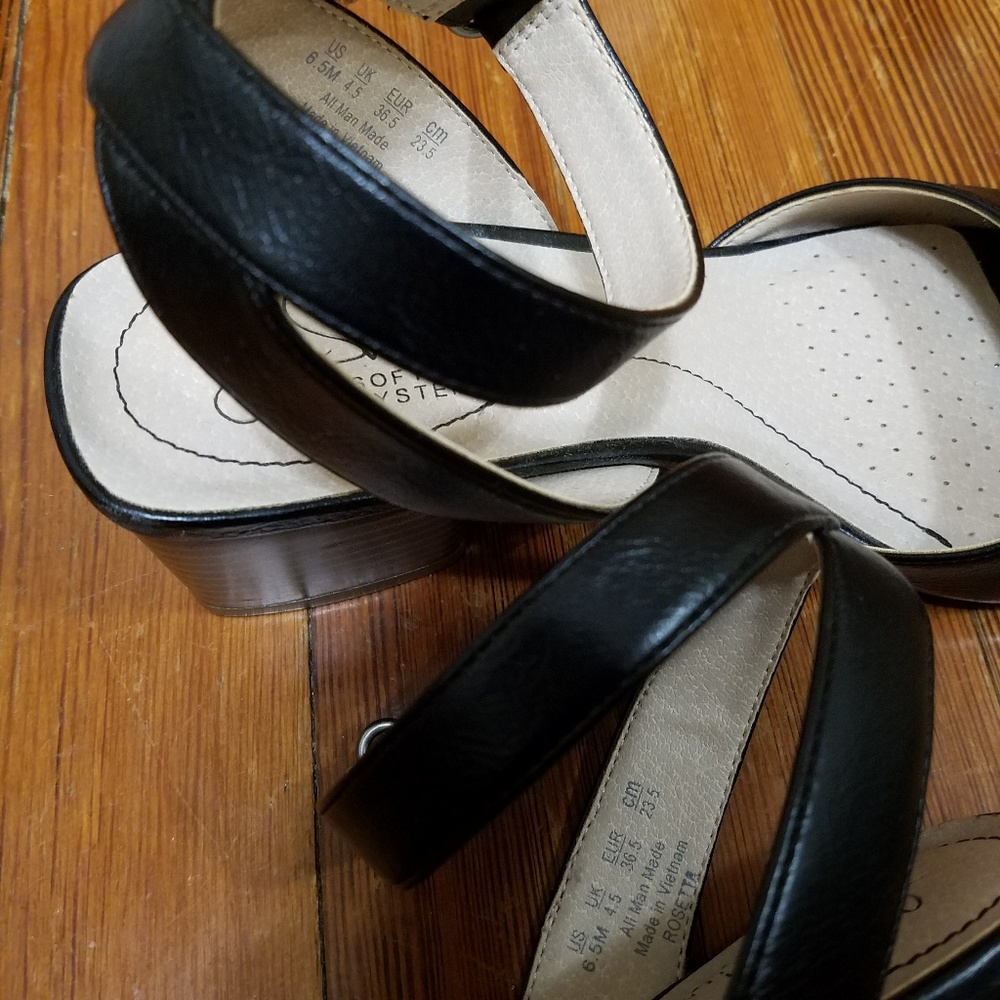Life Stride black ankle strap sandals - Picture 4 of 8